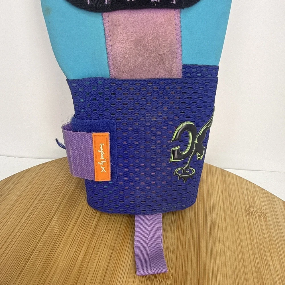 Aria - Absolutely Ridiculous Alien 2.0 Sliding Mitt Standard Size